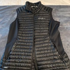 Like new Eddie Bauer ultralight goose down vest
